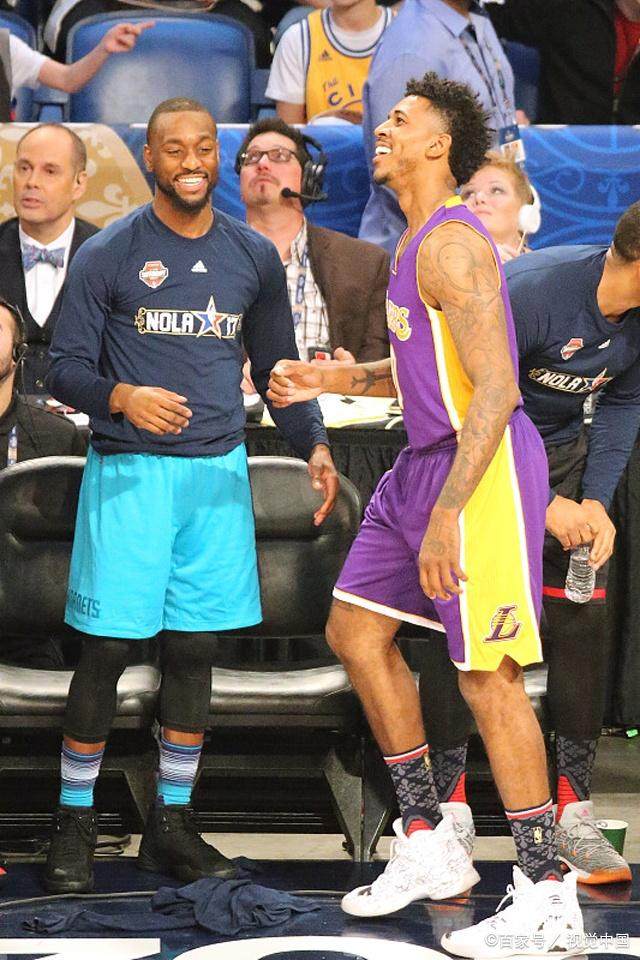 基德：弗拉格上半场很有侵略性，下半场我们就依靠浓眉（基德：弗拉格上半场火力十足，易边后我们主要倚仗浓眉）