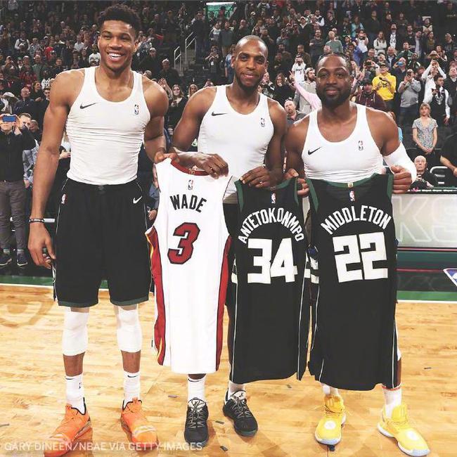 记者：苏亚雷斯已经告知乌拉圭民族队他不会回归（记者：苏亚雷斯已向乌拉圭民族队表态不会回归）